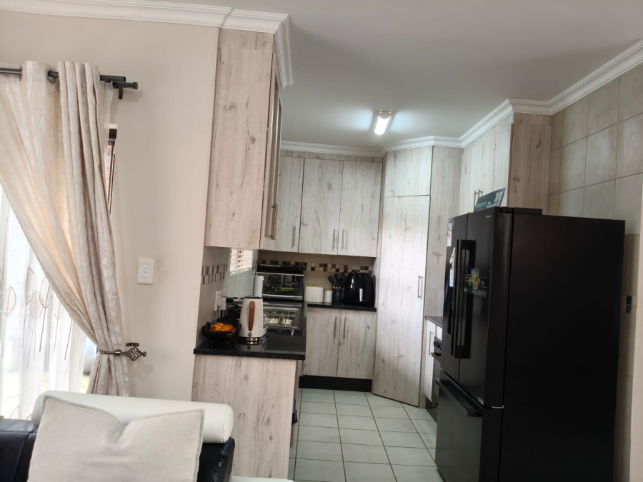 3 Bedroom Property for Sale in Waterval East North West